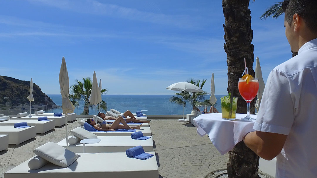 065_alta_playacalida Zona Vip Hamacas.jpg